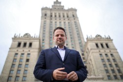 Trzaskowski zapowiada dopłaty do szczepień