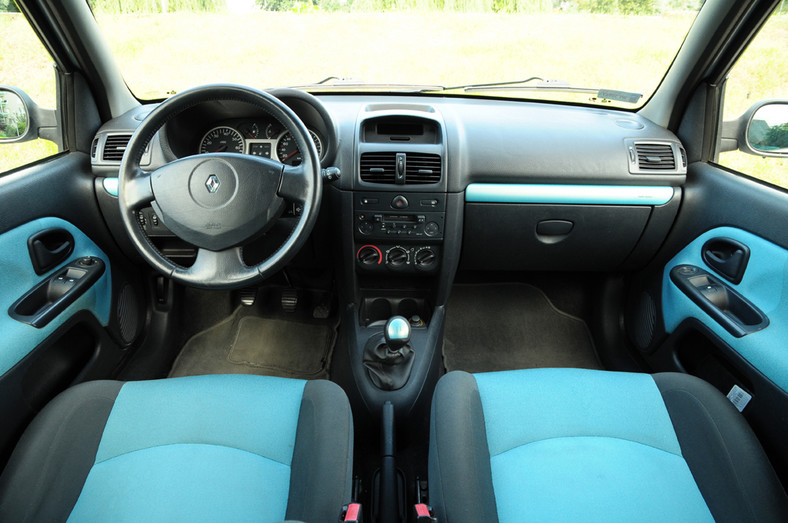 Renault Clio 1.2 16V - Ryzyko może się opłacić