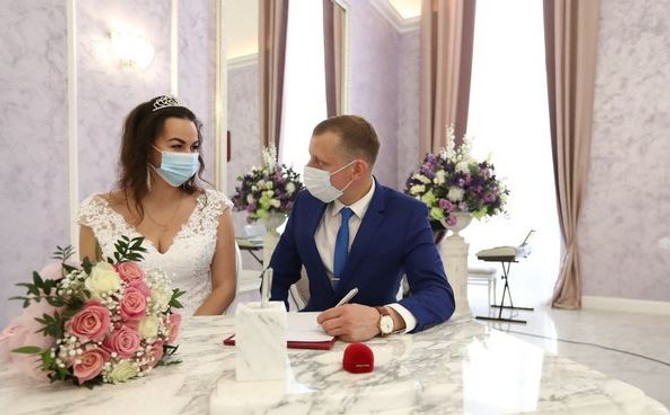 Ovako izgledaju vencanja za vreme korone