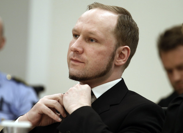 Breivik chciał założyć partię? Planował wysłać setki listów