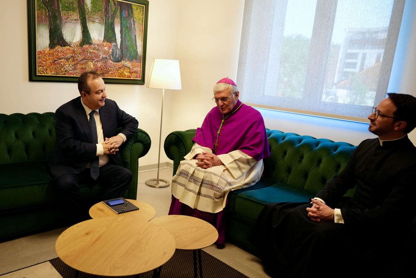 Ivica Dačić papa Franja