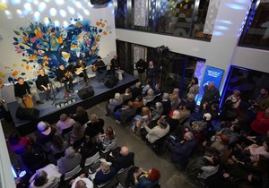 Pesničko-muzičko veče "Živa reč - Pero i Miloš Zubac" u Fondaciji Mozzart