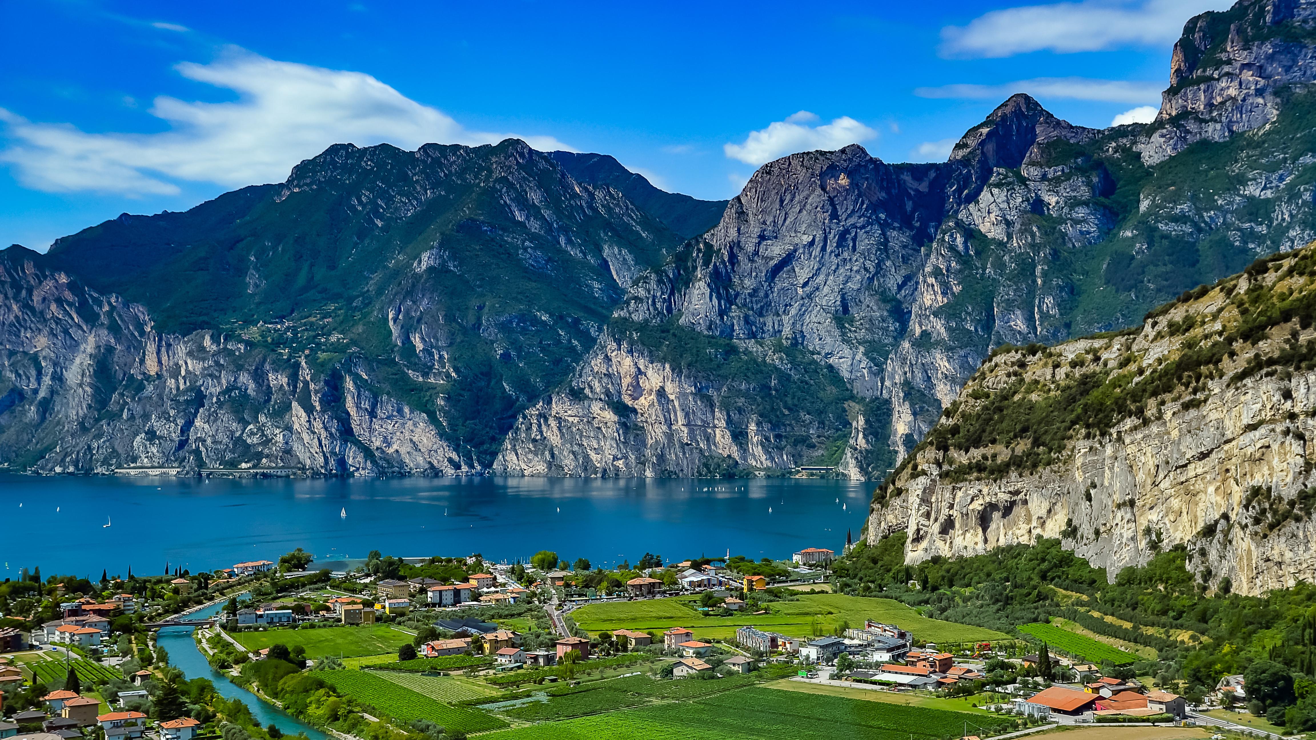 Jezioro Garda We Wloszech Atrakcje Plaze Miasta Podroze