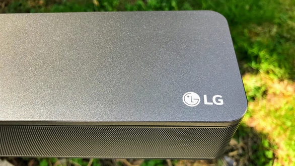 LG SK6F im Test: günstige & gute Soundbar mit wireless Sub | TechStage