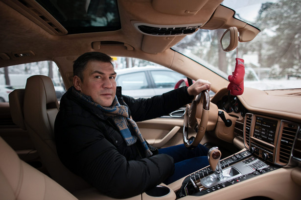 Dariusz Michalczewski sprzedaje swój samochód