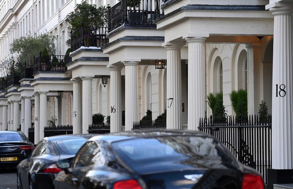 Belgravia Eaton Square zwany również jako Plac Czerwony przez rosyjskich mieszkańców Londynu