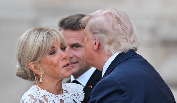 Brižit Makron, Emanuel Makron i Donald Tramp