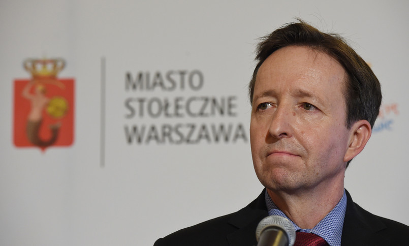 Wiceprezydent Warszawy Witold Pahl powiedział, że z uwagi na konieczność jak najszybszego przekazania opinii publicznej informacji nt. prawidłowości postępowań reprywatyzacyjnych, zakres zamówienia publicznego, który pojawi się w piątek na miejskich stronach internetowych, będzie dotyczył "szczególnie newralgicznego z punktu widzenia interesu miasta obszaru, dawnej gminy Centrum, czyli Śródmieścia"