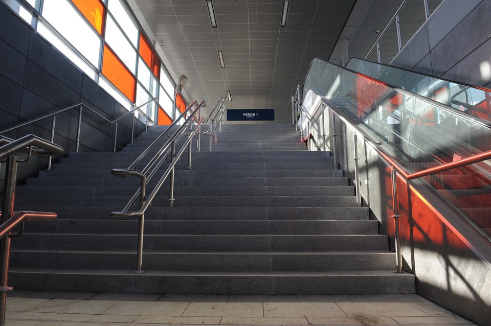 Remont dworca Warszawa Stadion