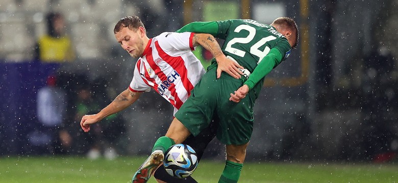 Leiva uderzył głową... Jugasa. Śląsk w "9" dowiózł 1:0 do końca meczu [WIDEO]