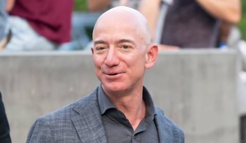 Jeff Bezos chce wygrać ze śmiercią. Zatrudnił noblistów, aby znaleźli przepis na długowieczność