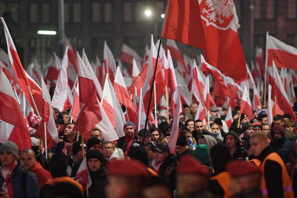 Marsz Niepodległości na ulicach Warszawy. Nawet 200 tys. uczestników