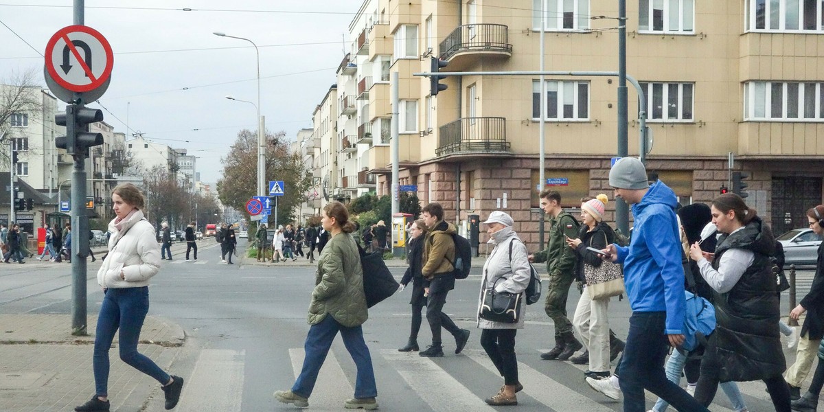 Jeszcze kilka lat temu oferowanie bezpłatnych praktyk czy staży za głodowe stawki było normą