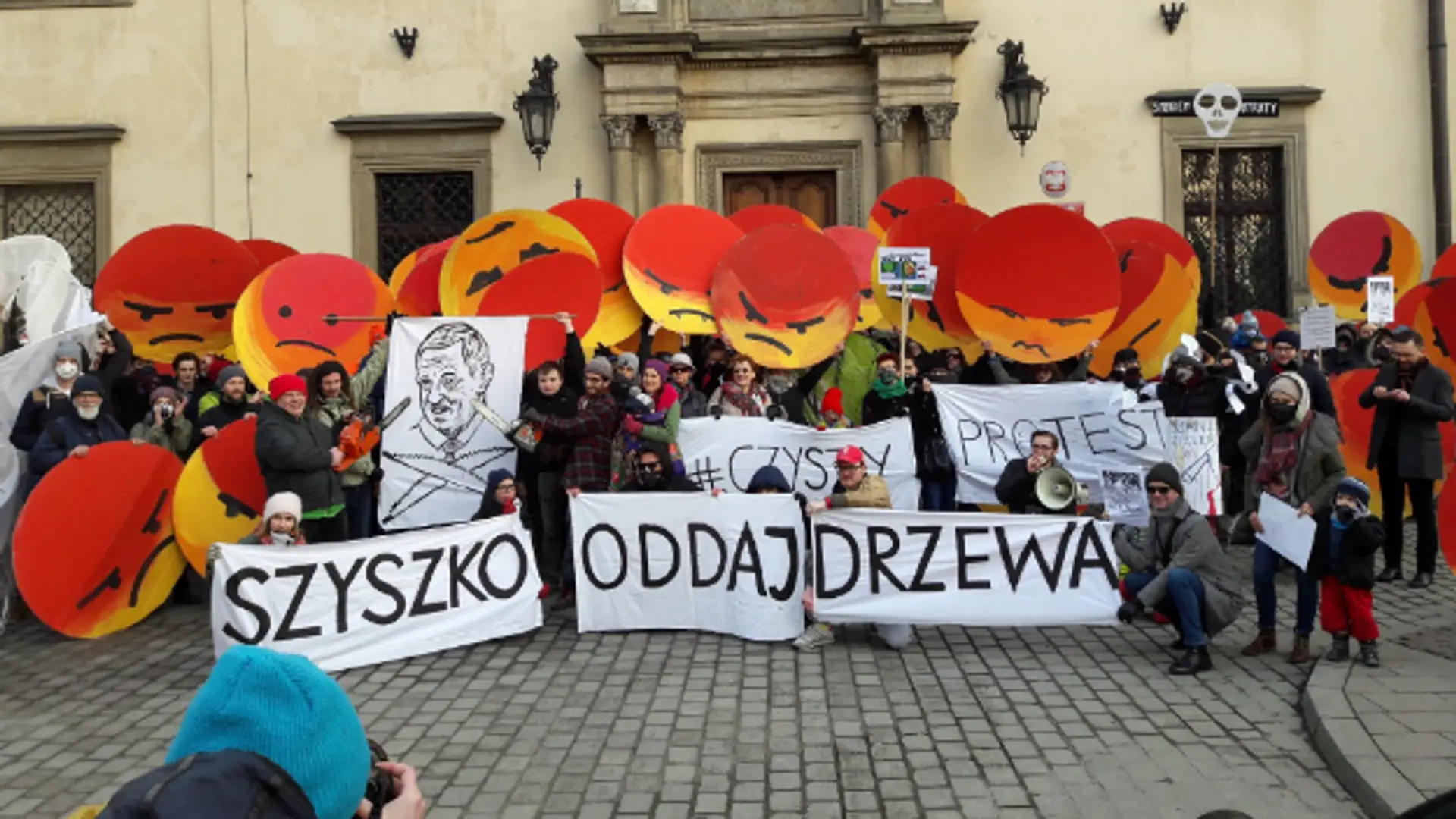 2 tys. na Facebooku, 200 osób na ulicach. Czysty protest pokazał, że w sieci kreujemy lepszych siebie