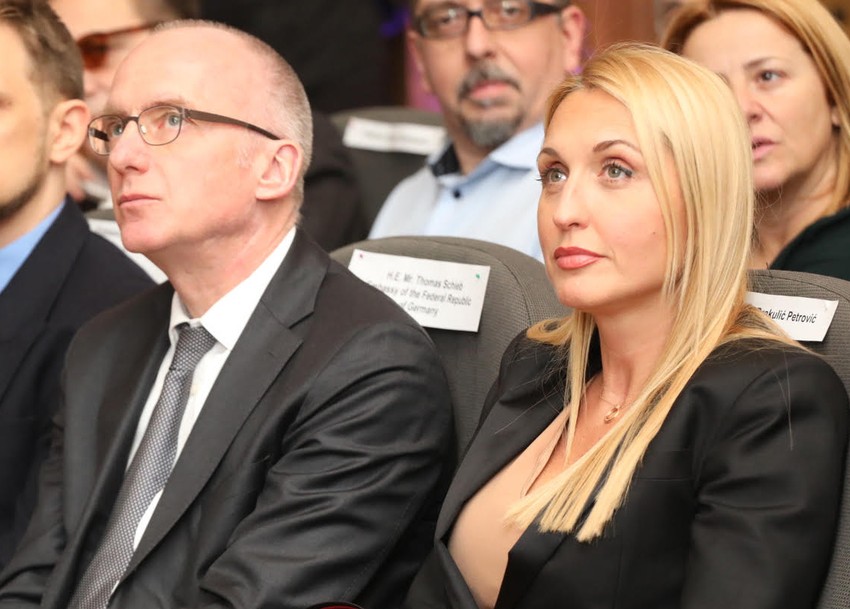 Nemački ambasador u Srbiji Tomas Šib i generalni direktor kompanije Ringier Axel Springer Jelena Drakulić Petrović