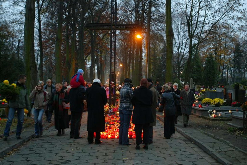 Wróżka ostrzega: 1 listopada nie wywołujcie duchów!