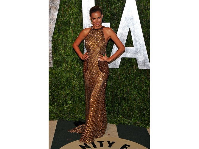 Irina Shayk - posągowa piękność