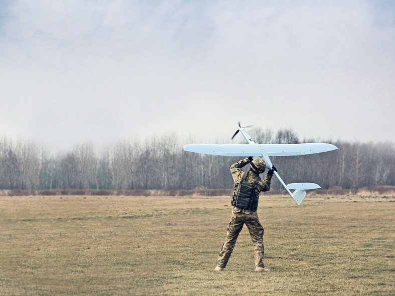 Polski dron FlyEye w trakcie startu