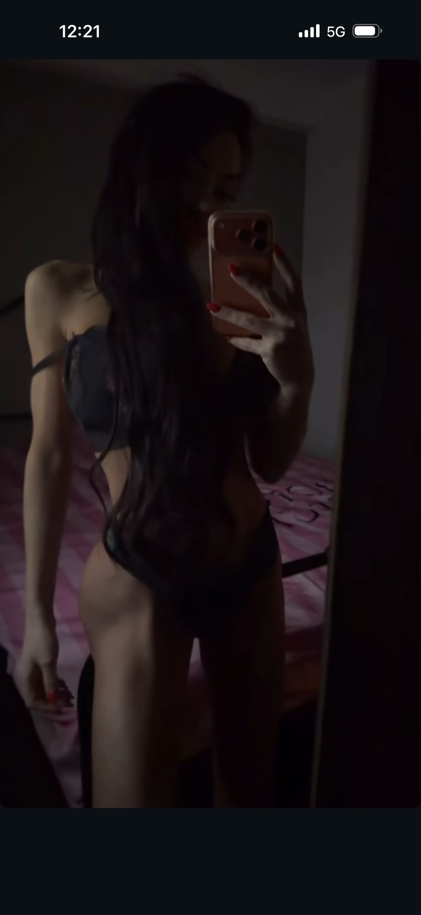 Isplivao intimni snimak Tamare Đurić: Pozira u crnoj čipki, a mišići se ocrtavaju po celom telu