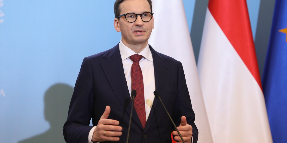 Premier Mateusz Morawiecki na konferencji po spotkaniu z premierem Holandii Markiem Rutte