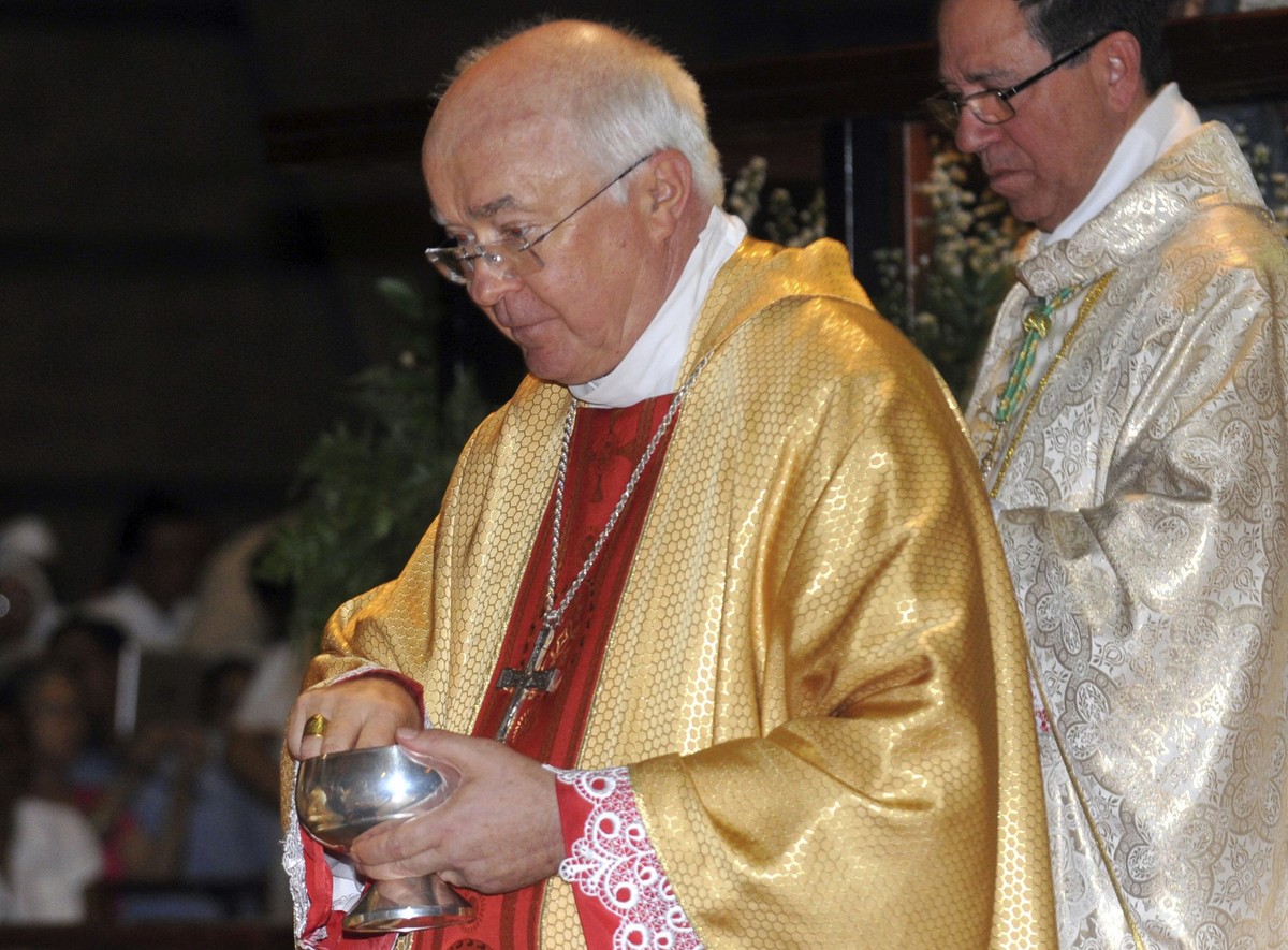 Arcybiskup Józef Wesołowski