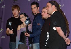 Evanescence zapowiada: Czas na przerwę