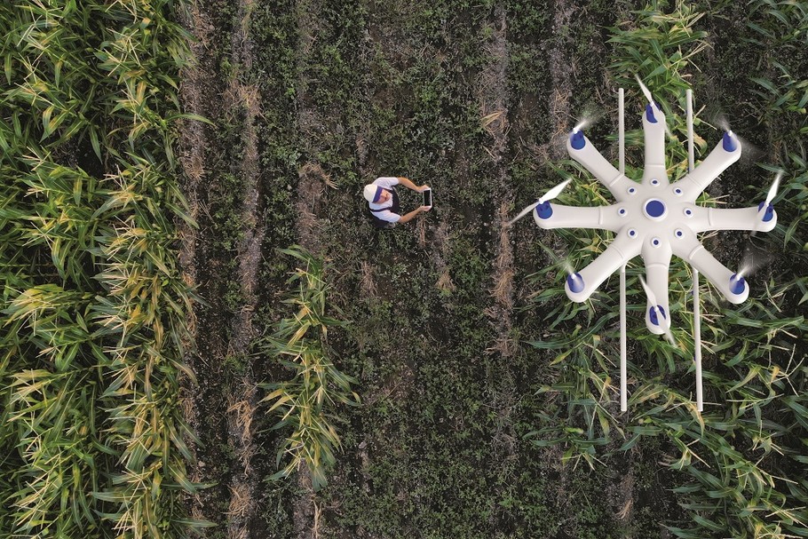 Dzięki sieci piątej generacji będzie można jednocześnie sterować milionem dronów