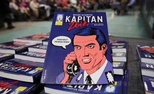 Bohater popkultury PRL Kapitan Żbik powraca w zbiorczym albumie