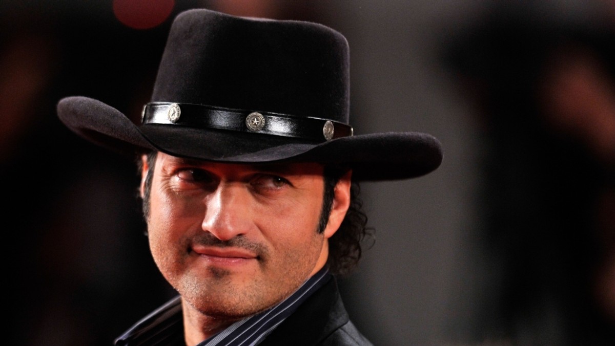 Robert Rodriguez nakręci pilota serialu telewizji o "latynoskim Jamesie Bondzie".