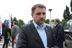 Duda do Tuska: To robienie z polskich pracowników niewolników