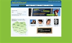 Sieć opanowana do tej pory przez młodych ludzi niespodziewanie stała się atrakcyjna dla osób starszych (50+), bo to dla nich właśnie główny cel Naszej Klasy czyli odnalezienie kolegów z przeszłości, ze szkół, czy uczelni okazało się być impulsem do zagłębienia się w świat interentu.
Tak więc serwis zaczął rosnąć w zawrotnym tempie. W grudniu 2007 miał 5 mln kont, a w 2009 roku już rekordowe 10 mln. W czasie swoich największych sukcesów niestety Nasza Klasa przespała swoją szansę. W tym właśnie momencie świat podbijał Facebook. W Polsce miał wtedy wprawdzie dopiero kilkaset tysięcy użytkowników, więc nie wydawał się być realną konkurencją ale coraz mocniej dobijał się do naszych e-bram.
Nasza Klasa wprawdzie w 2010 roku dokonała pewnych zmian, w tym nazwy NK.pl i po latach działania w zamkniętym API (w przeciwieństwie do Facebooka, który niemal od początku miał zestaw gotowych rozwiązań dla programistów umożliwiającego tworzenie na własną rękę aplikacji reklamowych i promocyjnych) zaczęła je otwierać i dostosowywać się do zmian na rynku firm i reklam w sieci. Ale tak naprawdę już wtedy było dla niej za późno.
Po prostu wyczerpał się jej model. Każdy kto chciał odnaleźć kolegów już ich odnalazł i przeniósł się z nimi na bardziej uniwersalnego Facebooka. Niby serwis próbowano ratować. Dołożono najpierw usługi poczty e-mail, potem komunikator nktalk, następnie mikroblog Śledzik – ale dla tych, którzy już korzystali z Messengera Facebooka, grali z FarmVille i mili konto mailowe na Gmail było to niepotrzebne. 

NK jednak nie zniknęła, tylko dokonała nagłego zwrotu i została głównie serwisem gamingowym. Może nie z wybitnymi grami głównego nurtu ale mimo wszystko z kilkoma mln użytkowników. I ten zasięg oraz dostęp do ciekawej grupy odbiorców rok temu sprzedała Onetowi. A Onet dzięki połączeniu z NK.pl odzyskał wysokie miejsce w rankingu najpopularniejszych serwisów.