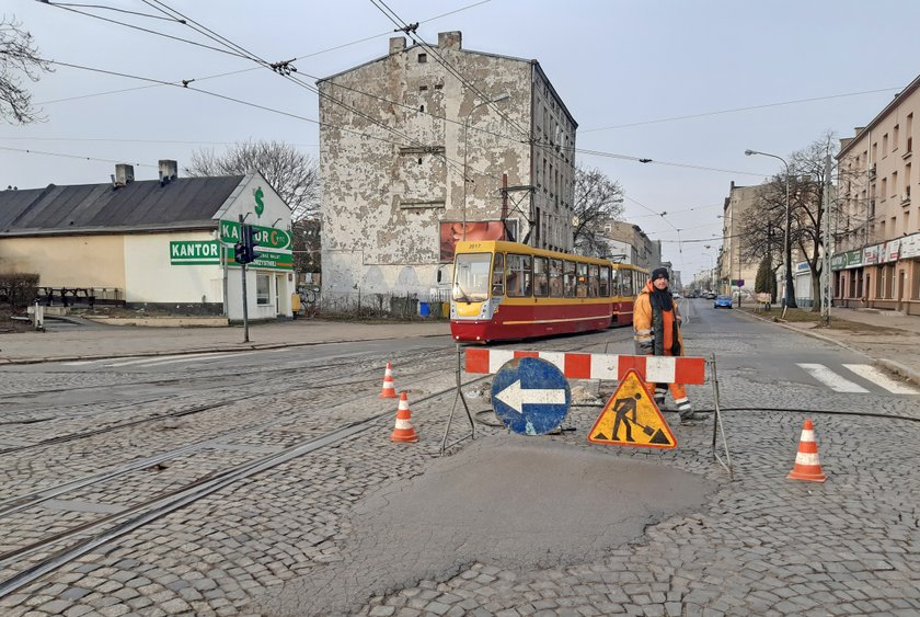 Tramwaje w Łodzi jadą inaczej. Przez remont torów.