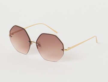 H&M 3995 Ft