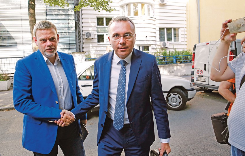 Dejan Đurđević bio je na sastanku ispred SNS