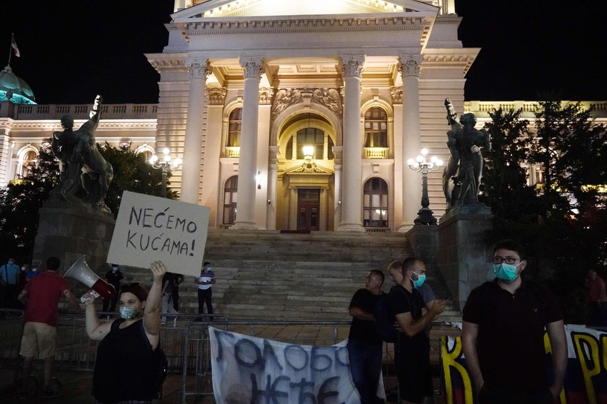 Protest studenata ispred Skupštine Srbije