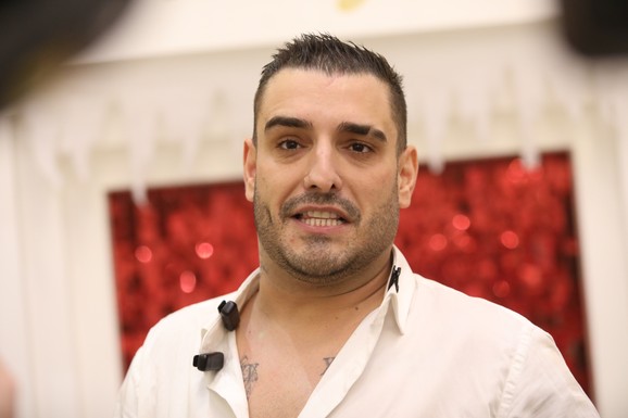 "OPROSTITE, ALI ONA JE ZA MENE NAJLEPŠA, ODUVEK I SAD" Darko Lazić otkrio ko je za njega najlepša pevačica na estradi: Nema konkurenciju