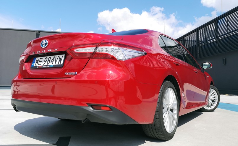 Toyota Camry Hybrid