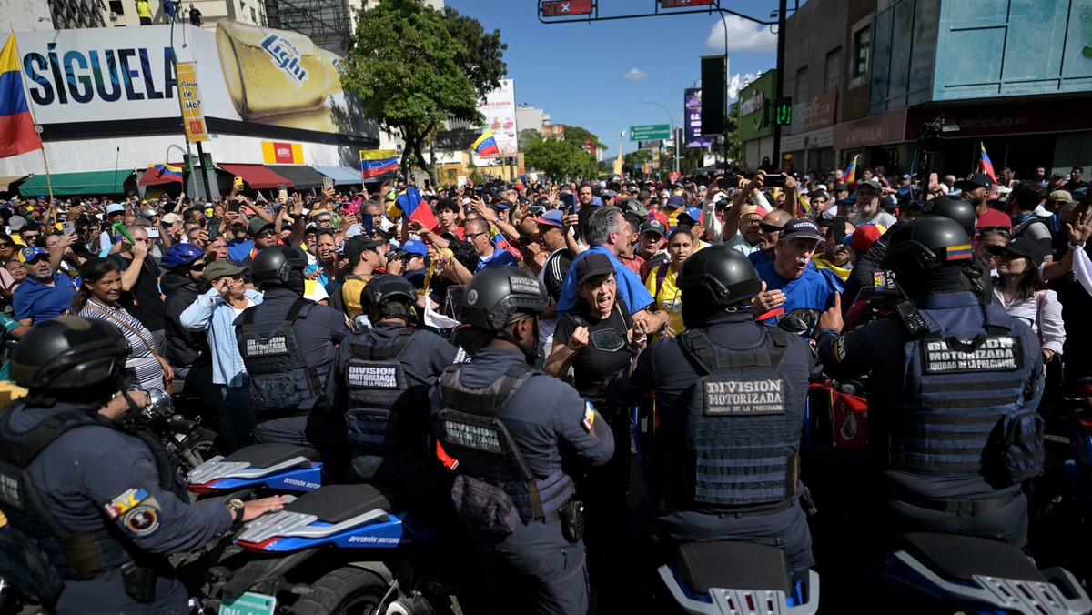 Liderka opozycji w Wenezueli, Maria Corina Machado, zwolniona z aresztu po antyrządowym marszu w Caracas [Źródło: Onet]
