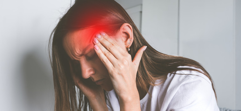 Najpotężniejszy ból głowy, jakiego można doświadczyć. Neurolog wyjaśnia, jakich objawów nie należy bagatelizować