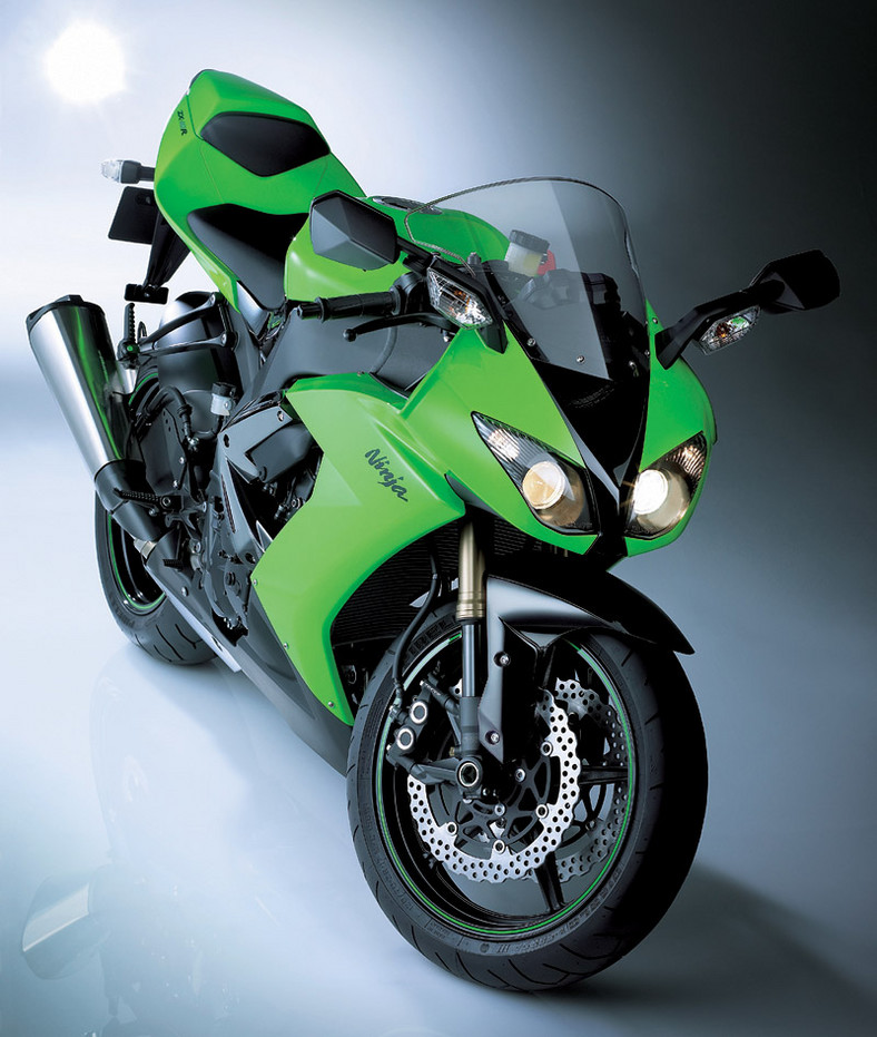 Kawasaki ZX-10R Ninja 2008 – „tylko” 200 koni (+ wideo)