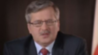 Komorowski odpowiada internautom