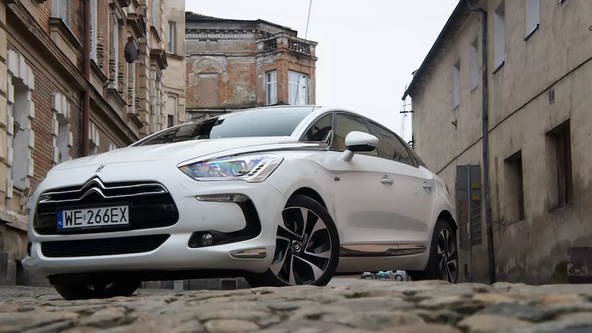 Citroen DS5 Hybrid4 w trasie: śląski Rzym zaprasza!