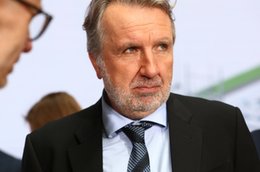 Firma najbogatszego Polaka ucierpiała w wyniku rosyjskiego ataku na Ukrainę. Oto jego portfel