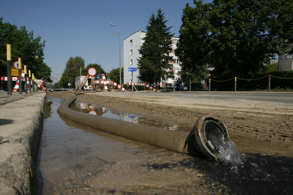 Awaria wodociągowa przy ul. Braniborskiej we Wrocławiu