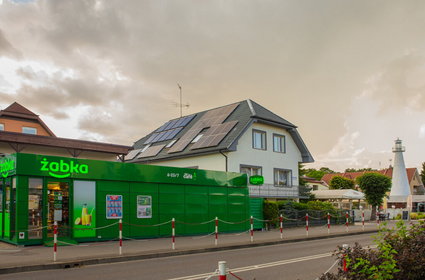 Żabka otwiera "sklepy sezonowe". Ruszają na dniach