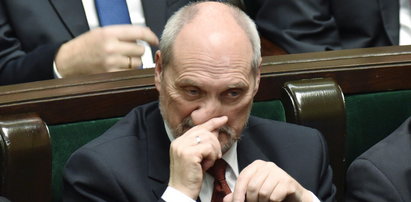 Macierewicz kompletnie zmienił zdanie