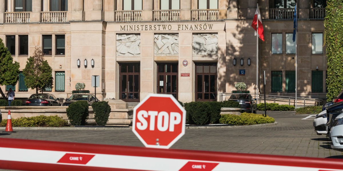 Aktualnie system podatkowy nie sprzyja pracownikom, którzy nie godzą się na pracę na czarno.