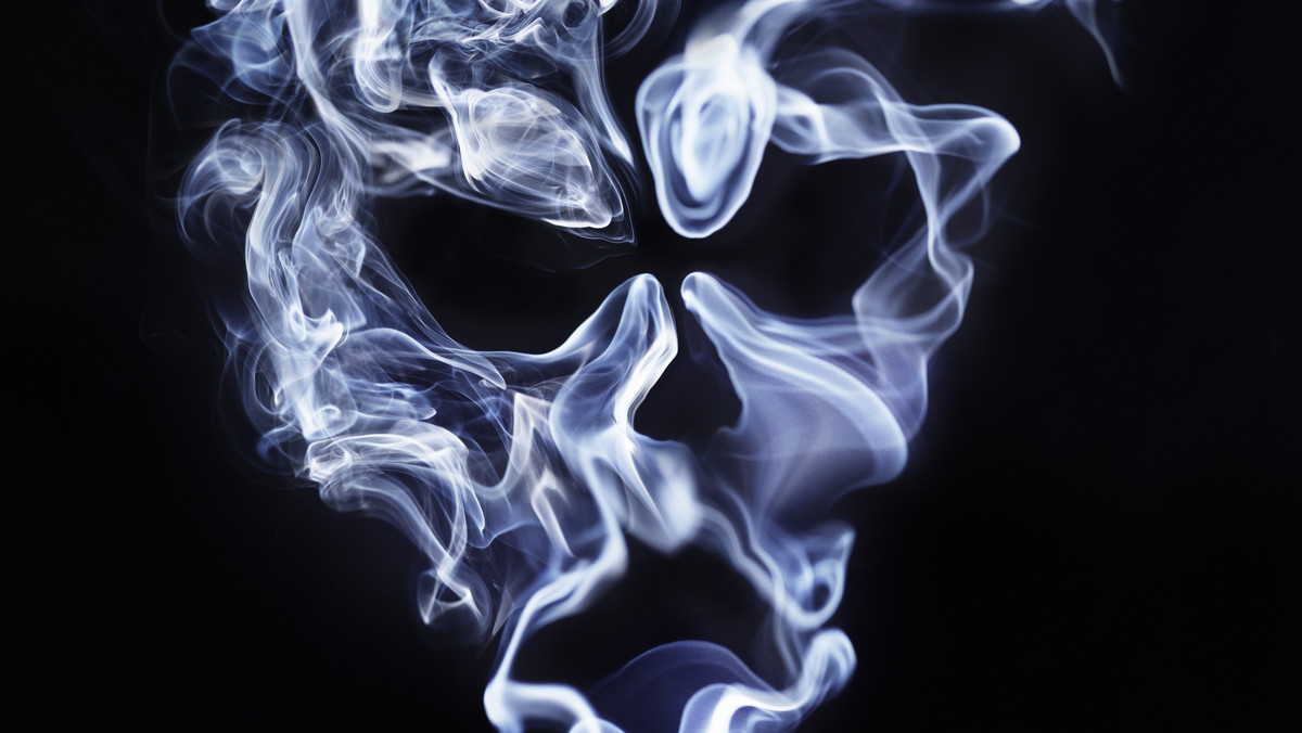 Bierne palenie wywołuje zmiany w organizmie sprzyjające chorobom serca już po krótkim okresie narażenia na dym tytoniowy - powiedzieli specjaliści podczas odbywającego się w Monachium kongresu Europejskiego Towarzystwa Kardiologicznego (ESC).