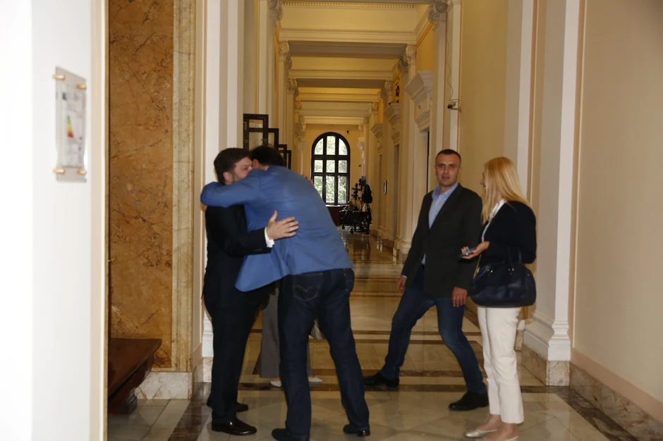 Zorana Babića su stranačke kolege dočekale sa oduševljenjem