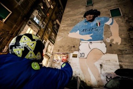 Diego Maradona - mural w Neapolu